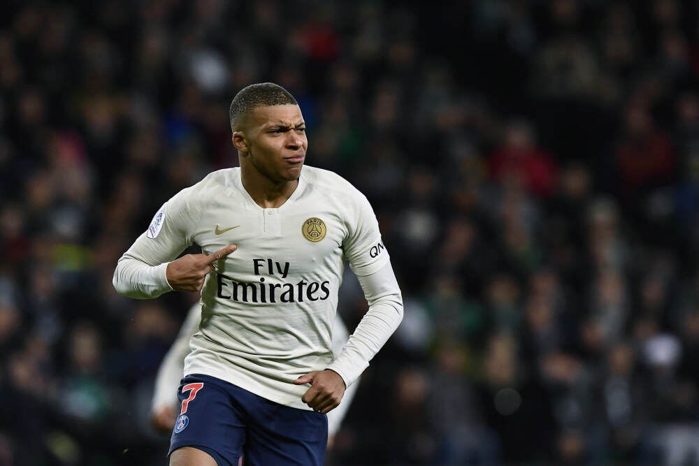 希顿：我修完了牛津大学的高管短期课程，还有多个足球教练执照